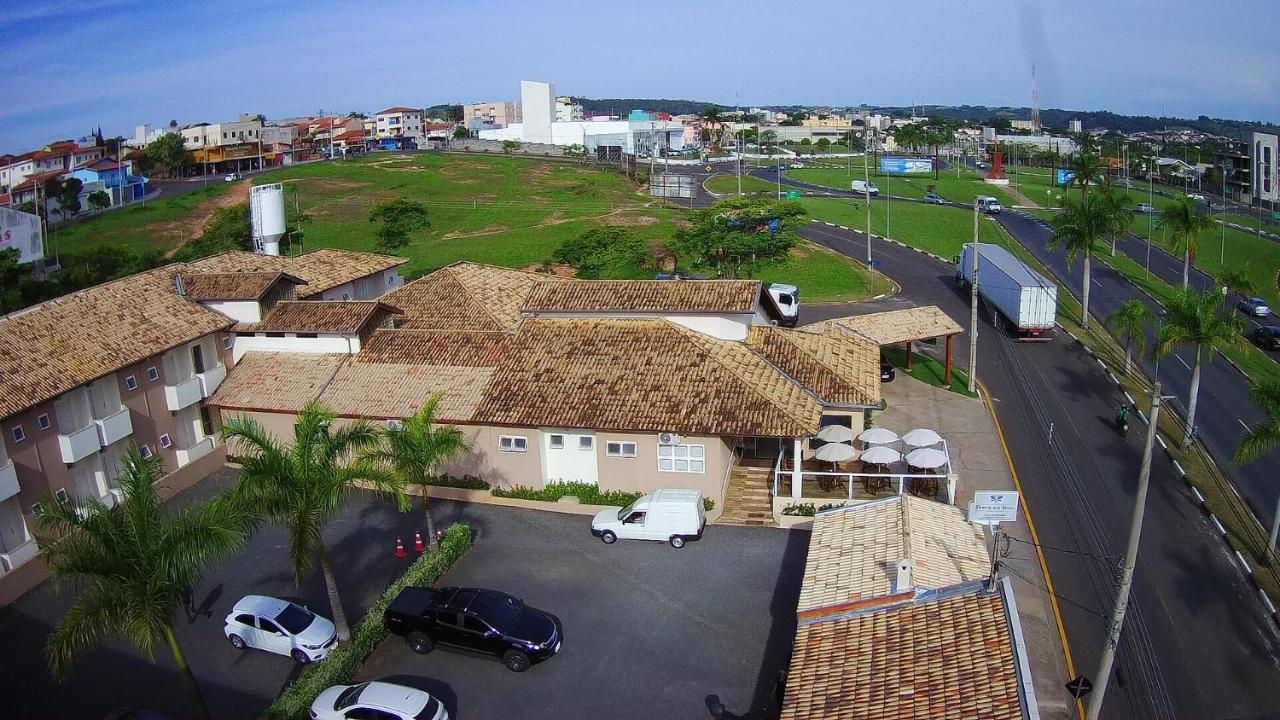 Hotel Portal Das Aguas Jaguariuna Exterior photo